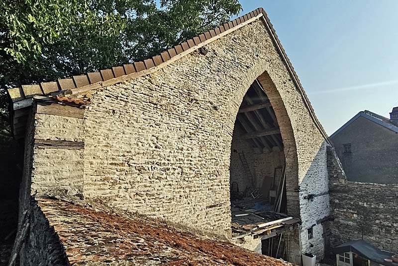 Ancienne grange médiévale de Musseau