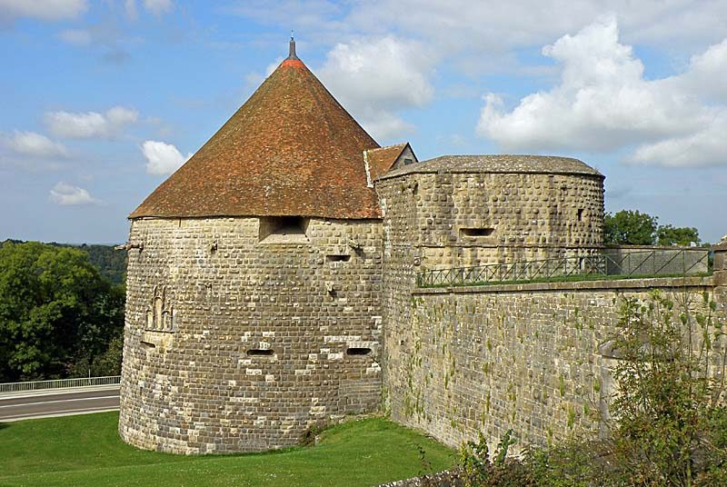 Visite Flash à Langres : La Tour de Navarre