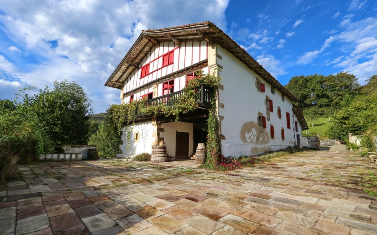 Ortillopitz, La Maison Basque de Sare du XVIIe siècle