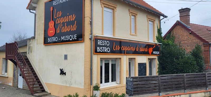 Les Copains d'Abord