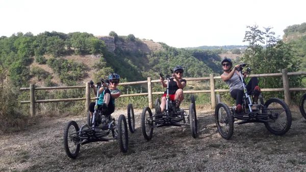 Rando accompagnée en VTT électrique à quatre roues (quadbike)