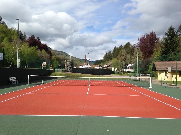 Terrain de tennis de Saint-Maurice-sur-Moselle