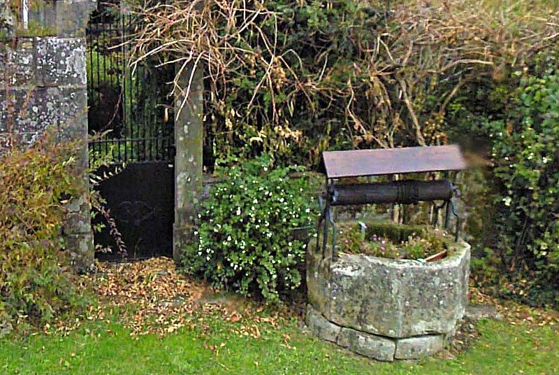 Ancien puits de Laneuvelle