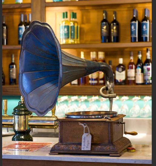 CAFE DES PIONNIERS