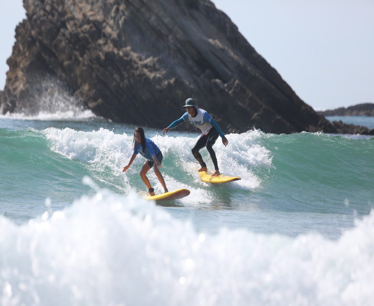 Hastea Ecole de Surf Biarritz  / Surf Shop