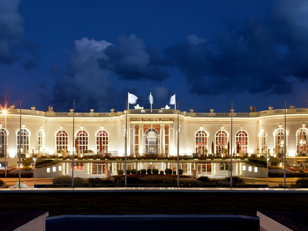 Le Cercle