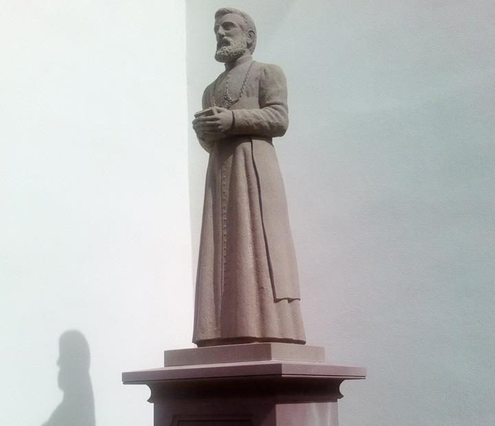 Statue de Mgr Sontag