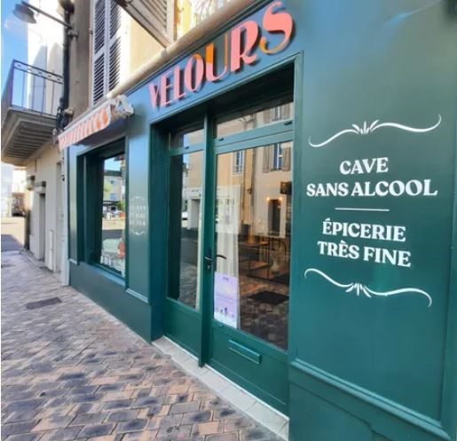 Cave Velours