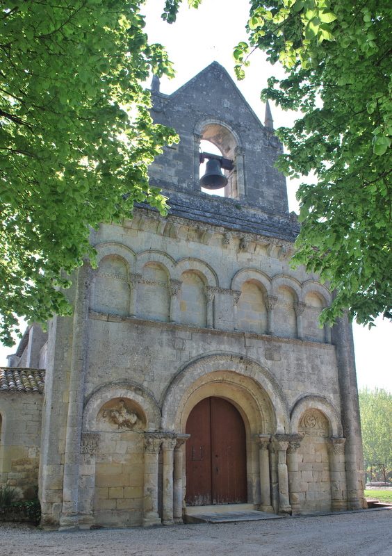 Eglise Saint Etienne à Tauriac