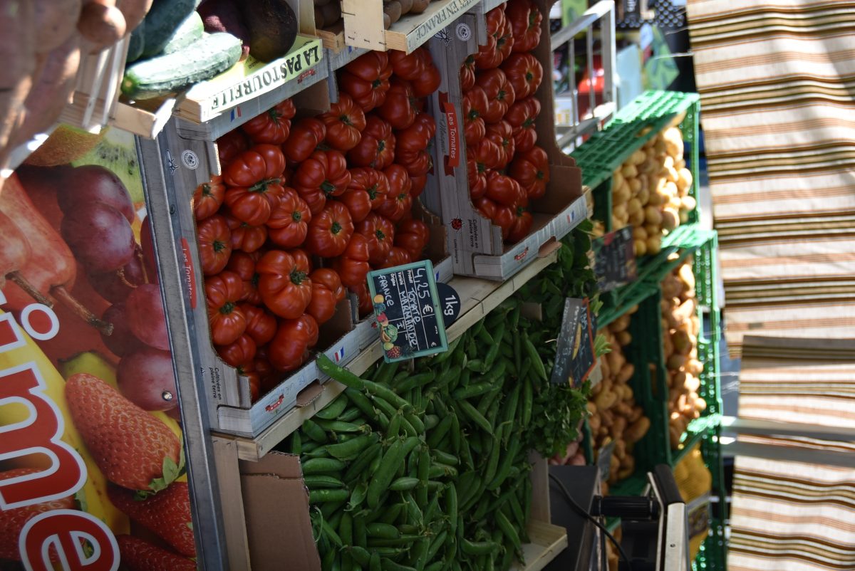 Marché de producteurs locaux à Pugnac