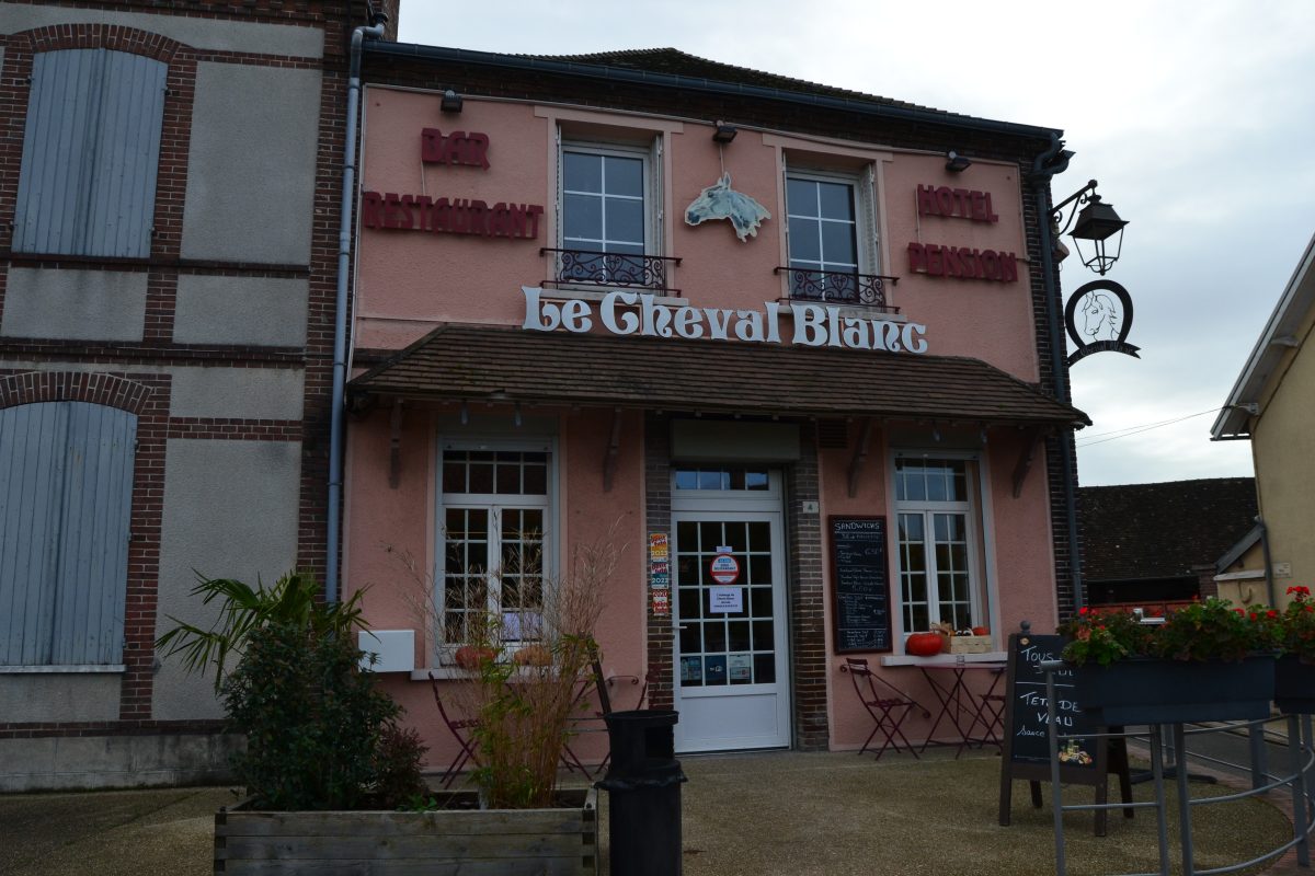 Le Cheval Blanc