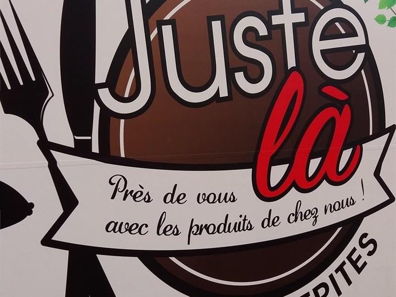 Juste là