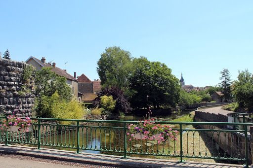 Promenade entre canal et rivière