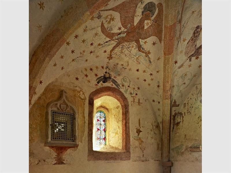L'église et ses fresques