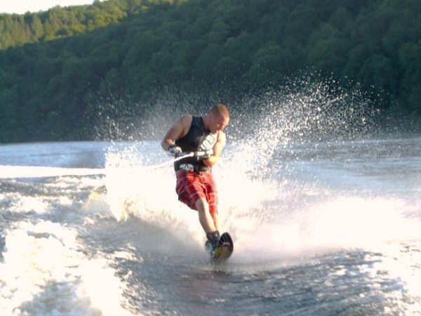 Watersports - Bateaux Services Loisirs