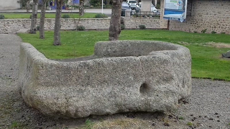 Baptistère