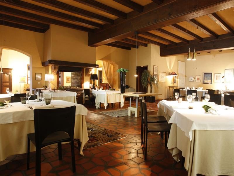 Restaurant dimofski