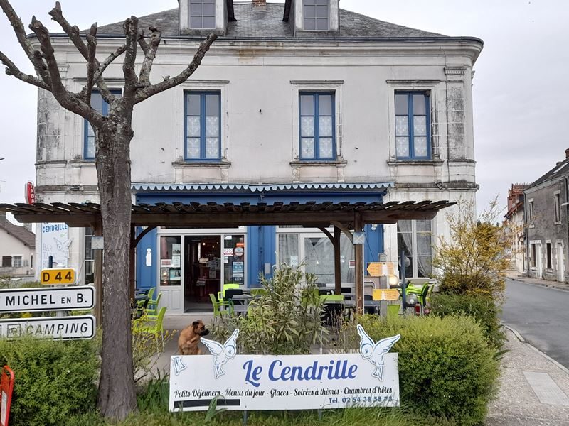 Le Cendrille chez Tof