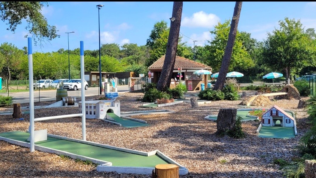 Mini golf