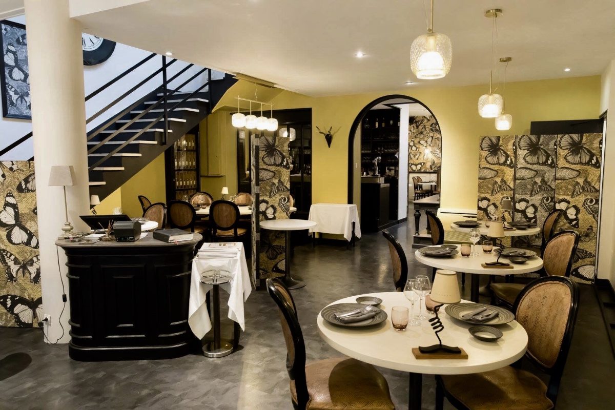 Restaurant "Plaisirs des Sens"
