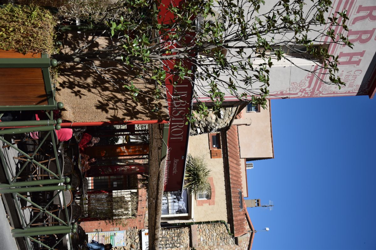 LE BISTROT DES CAVES