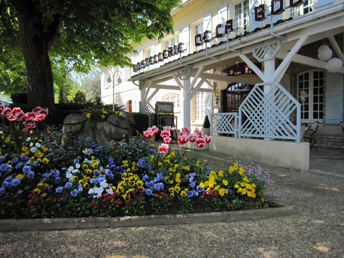 Hôtel Restaurant Hostellerie de la Bouriane
