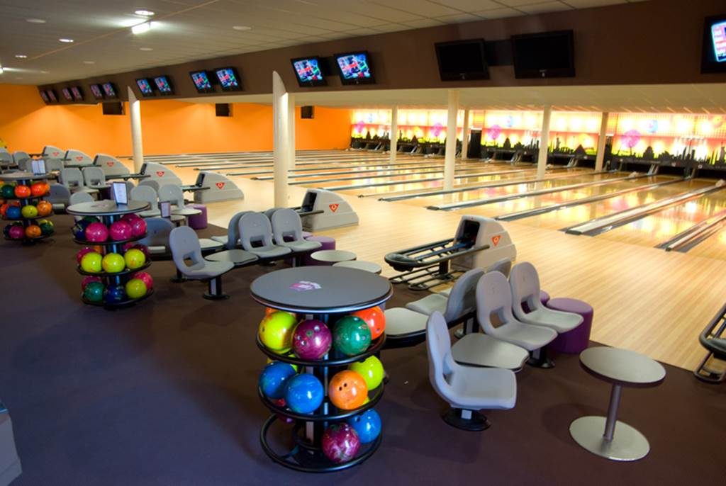 Central Park - Bowling - Billards - Jeux laser