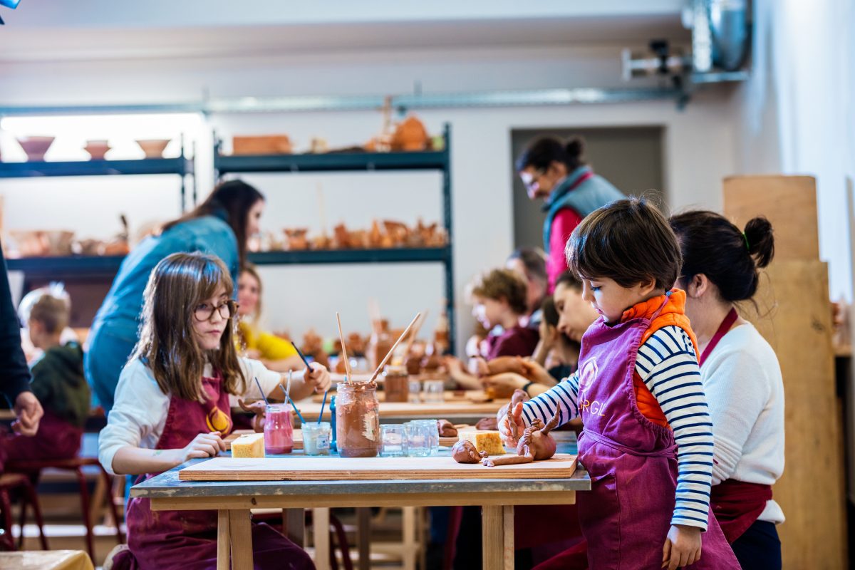ATELIER DE POTERIE ARGILEUM