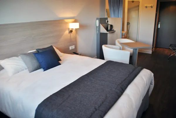 Hotel The Originals Access Millau Sud (groupes)