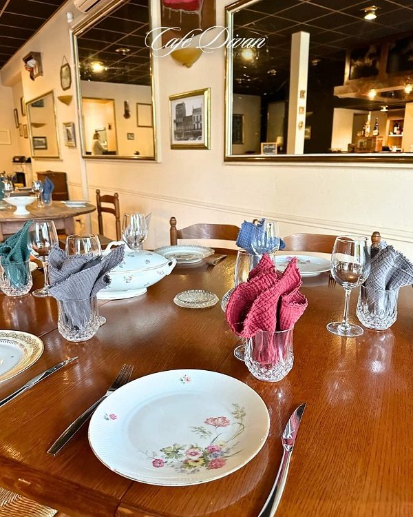 Restaurant Café Divan