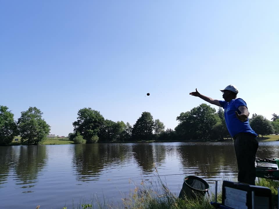 Pêche au Coup : Lacustra