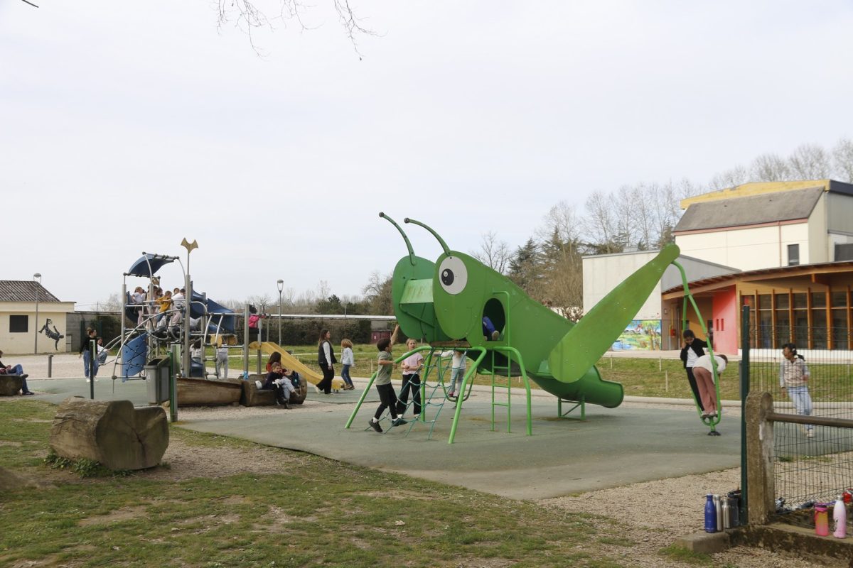 Aire de jeux - Plaine des Sports du Pradeau