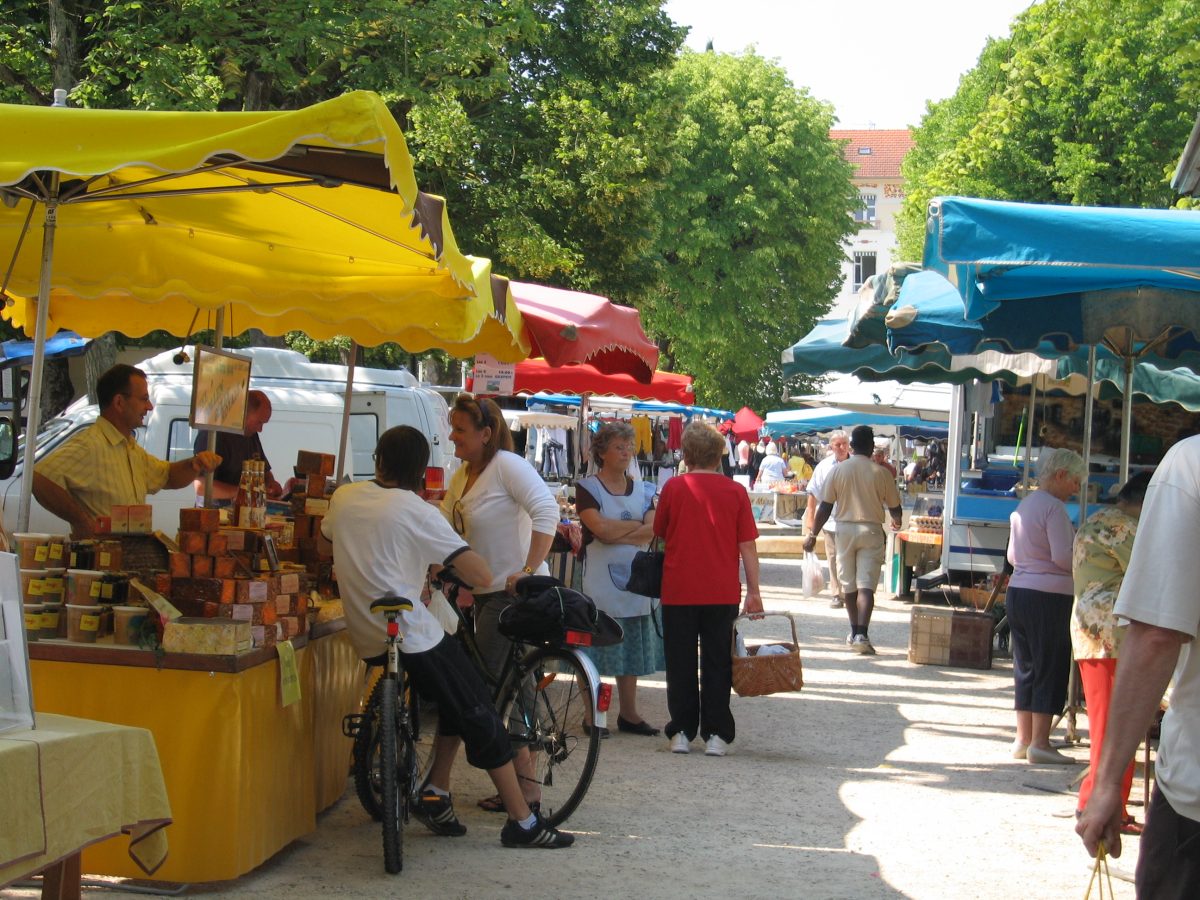 Marchés Hebdomadaires