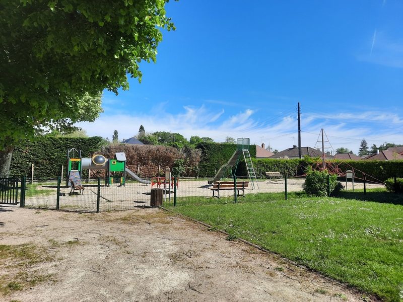 Aire de pique-nique du Gué-Girault à Vitry-aux-Loges