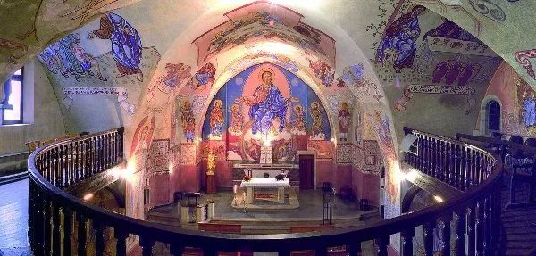 Église de Saint-Victor et fresques de Nicolaï Greschny (groupe)