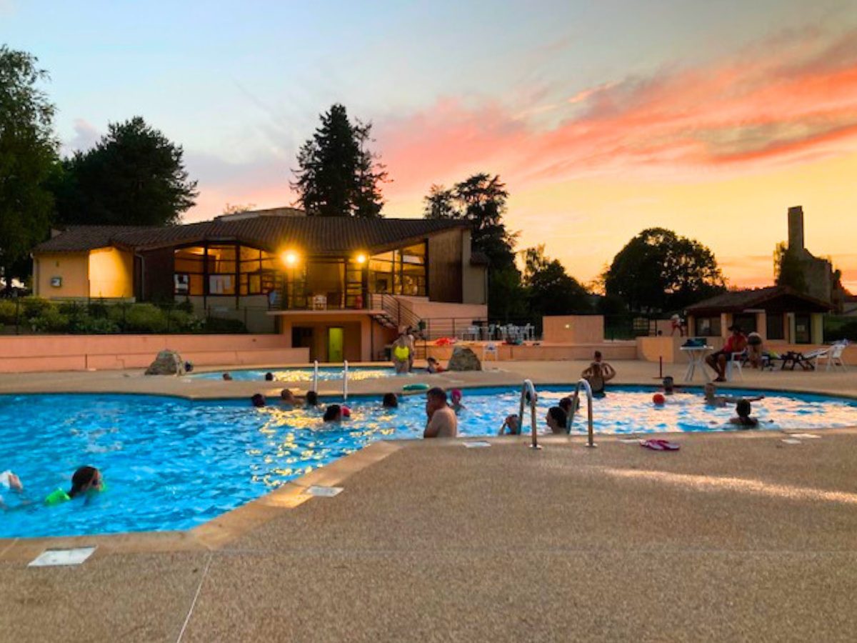 Nocturnes à la piscine