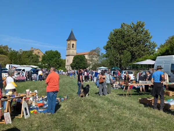 Vide grenier de Saint-Germain
