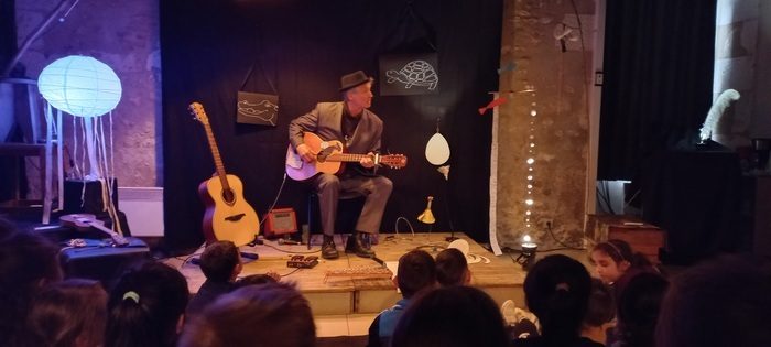Atelier d'écriture et chant (à la manière de Robert Desnos)