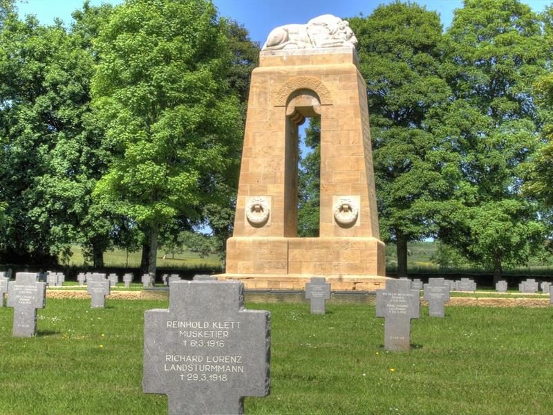 Cimetière militaire allemand Pierrepont