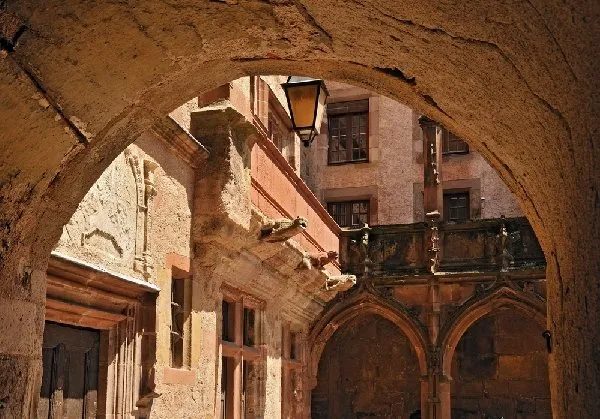Visite guidée : Le centre historique et la cathédrale (groupes)