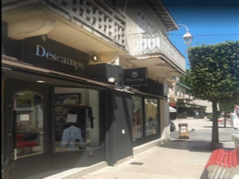 Descamps