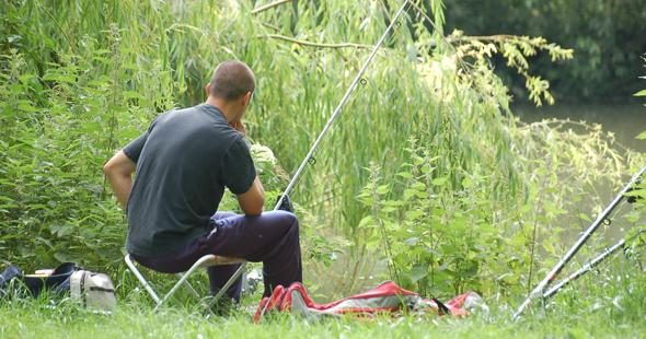 Etang de pêche communal