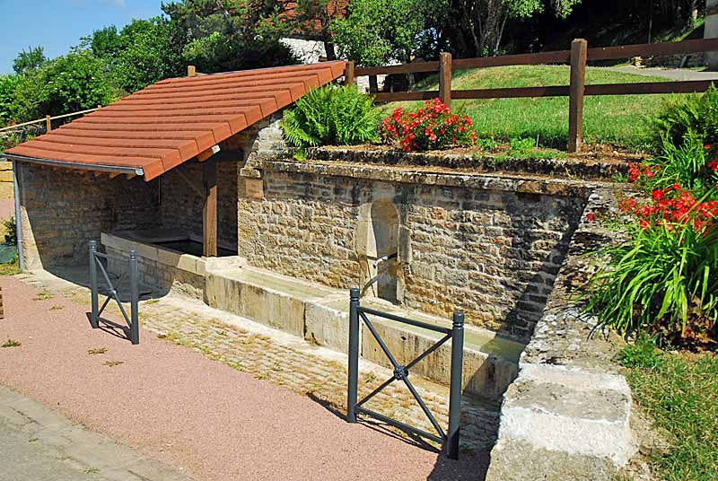 Lavoir 2 de Verseilles-le-Haut