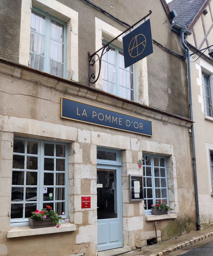 La Pomme d'Or *