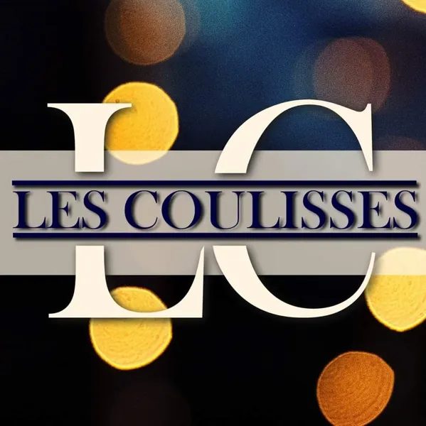 Les Coulisses