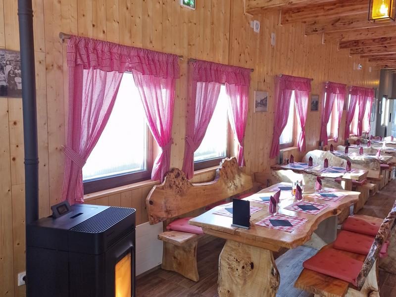 Le Chalet