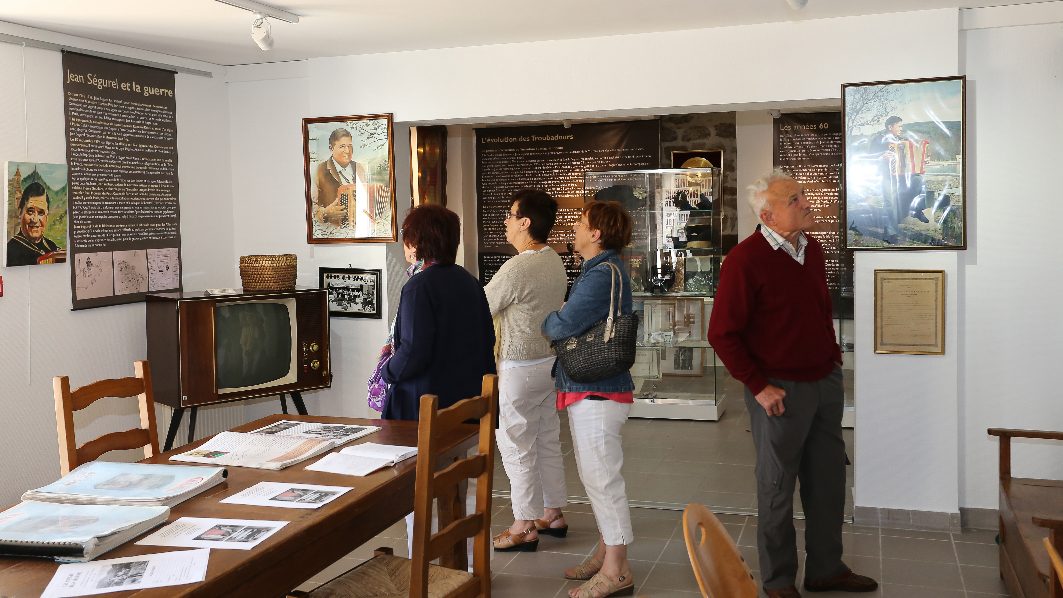 Musée en hommage à Jean Ségurel