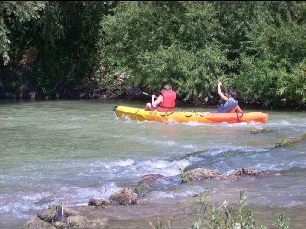 Chez Mimile Les canoés