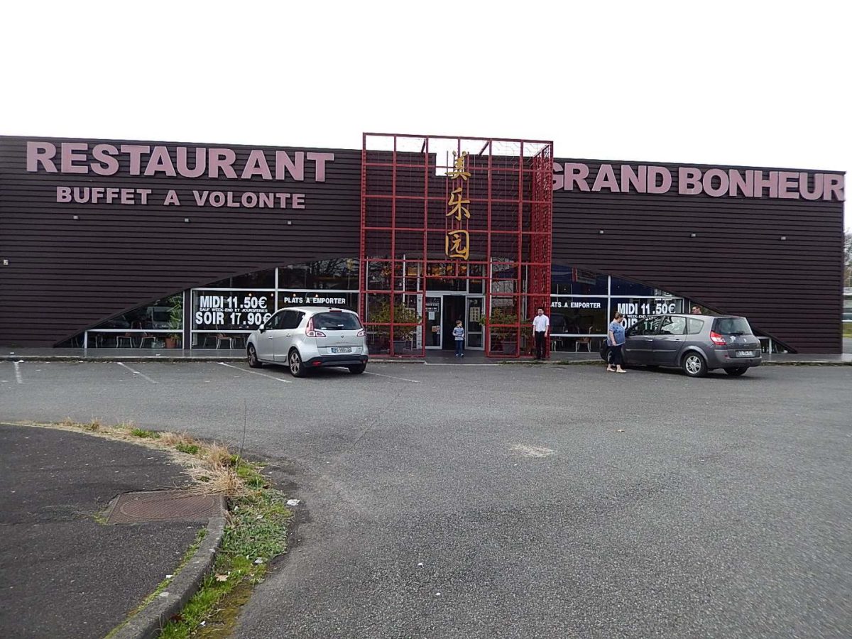 Au Grand Bonheur