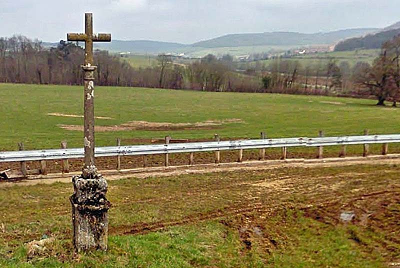 Croix de Valleroy à Farincourt